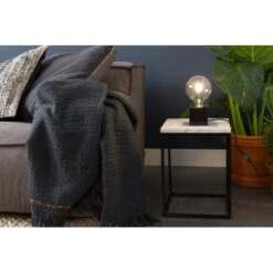 Zuiver Ampoule Globe LED E27 Décorative Par Filament 2Watts Et 138 Lm -Magasin À Domicile ampoule globe led e27 decorative par filament 2watts et 138 lm 1