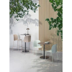 Magasin À Domicile -Magasin À Domicile chaise mentha scab design chaise empilable technopolymere recycle interieur exterieur 1