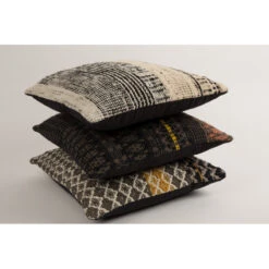 Coussin Déco En Laine Moose Zuiver -Magasin À Domicile coussin deco en laine moose zuiver 3