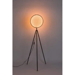 Lampadaire Trépied Sien En Rotin Et Bois - Zuiver -Magasin À Domicile lampadaire trepied sien en rotin et bois zuiver 2