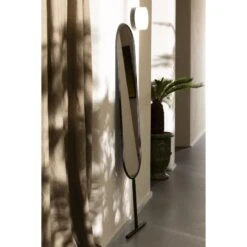 Miroir Original Sur Pied Tess - Zuiver -Magasin À Domicile miroir original sur pied tess zuiver 4