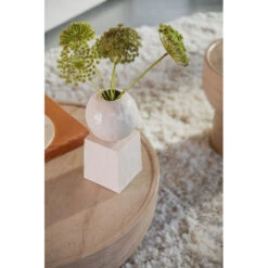 Vase Crocus Beige En Aluminium - Zuiver 15 Vase Crocus Beige En Aluminium - Zuiver -Magasin À Domicile vase crocus beige en aluminium zuiver 3